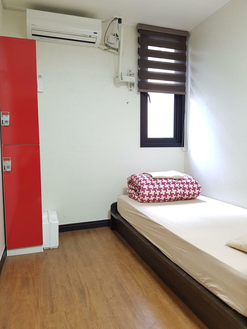 Kimchee Busan Downtown Guesthouse Exterior photo